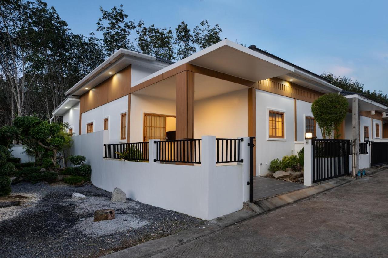Villa Sunrise Garden B191 Ban Muang Mai Bagian luar foto